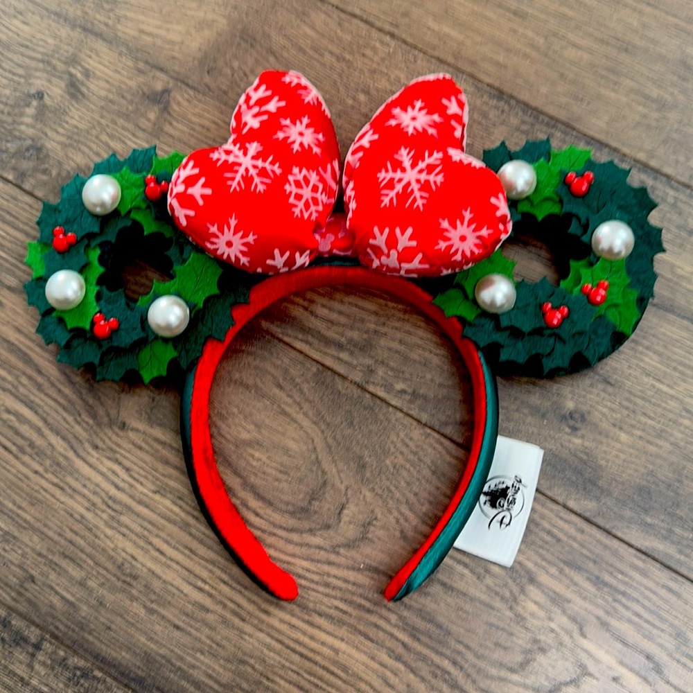 Disney holiday ears